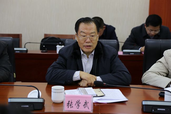 張學(xué)武董事長(zhǎng)赴香格里拉、德欽開(kāi)展定點(diǎn)扶貧調(diào)研工作(圖)